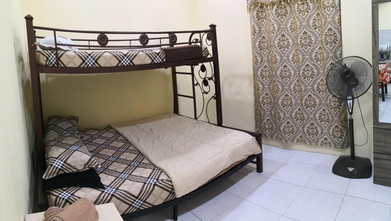 Oyo Home 90308 Chily Guest House Langkawi Extérieur photo
